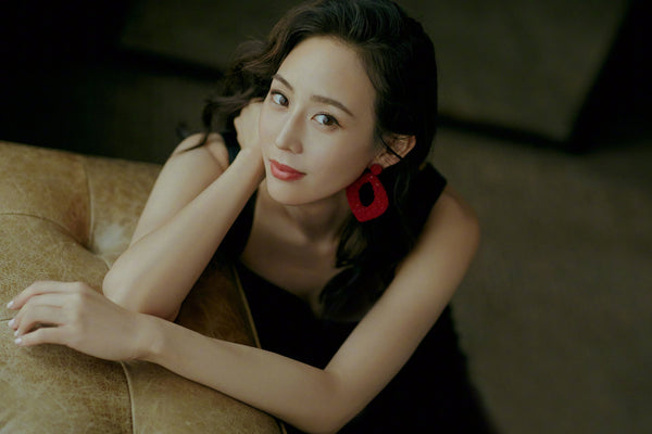 张钧甯亲授肩膀画圈放松法 10 次改善肩颈紧绷养出好体态