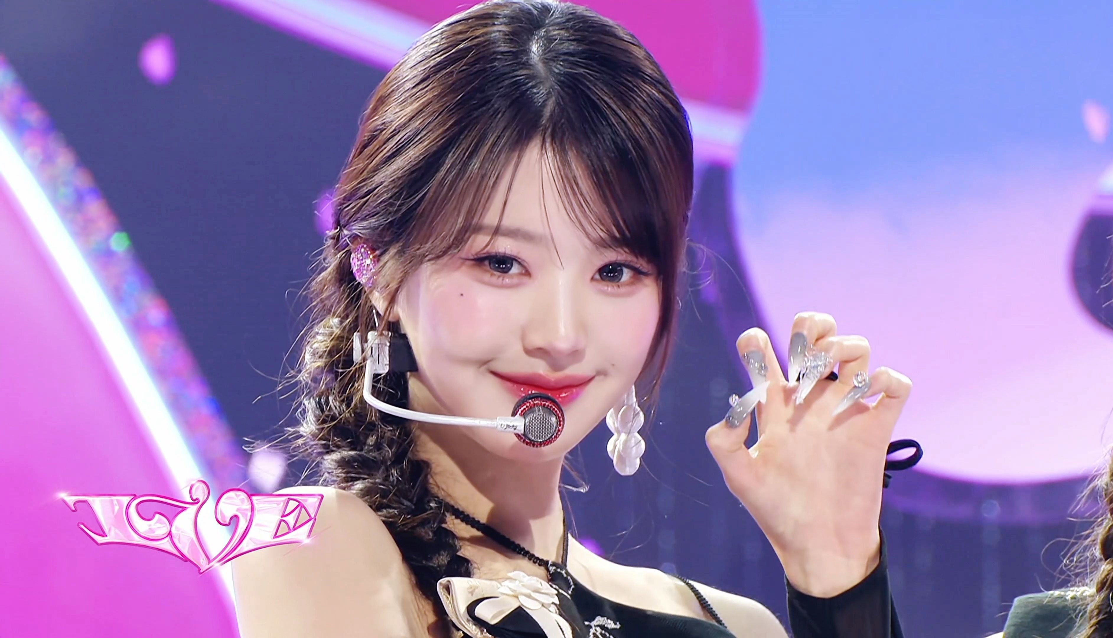 跟著張元英學保養｜溫和清潔+長效保濕，養成愛豆同款水光肌