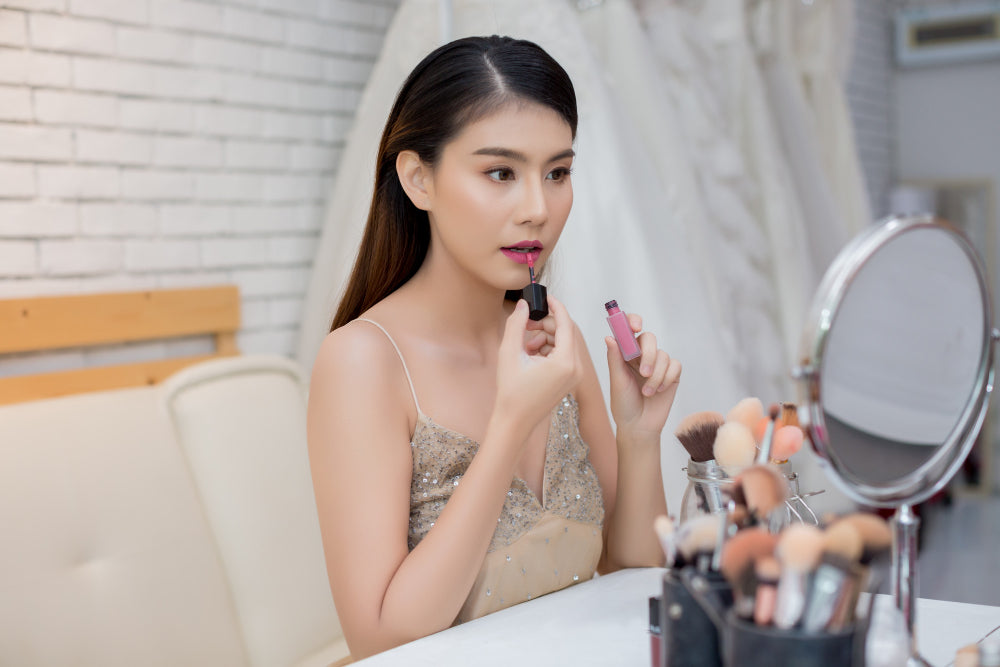 港女日常自然妝容教學透亮底妝加氣色唇膏natural everyday makeup for Hong Kong women with glowing skin and lipstick